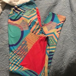 LulaRoe leggings - fun colors